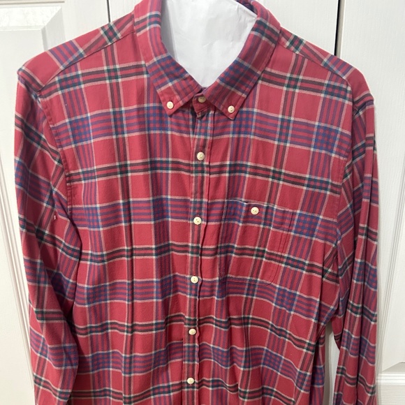 Vineyard Vines Pink Button Down Shirt - Large - Picture 1 of 3